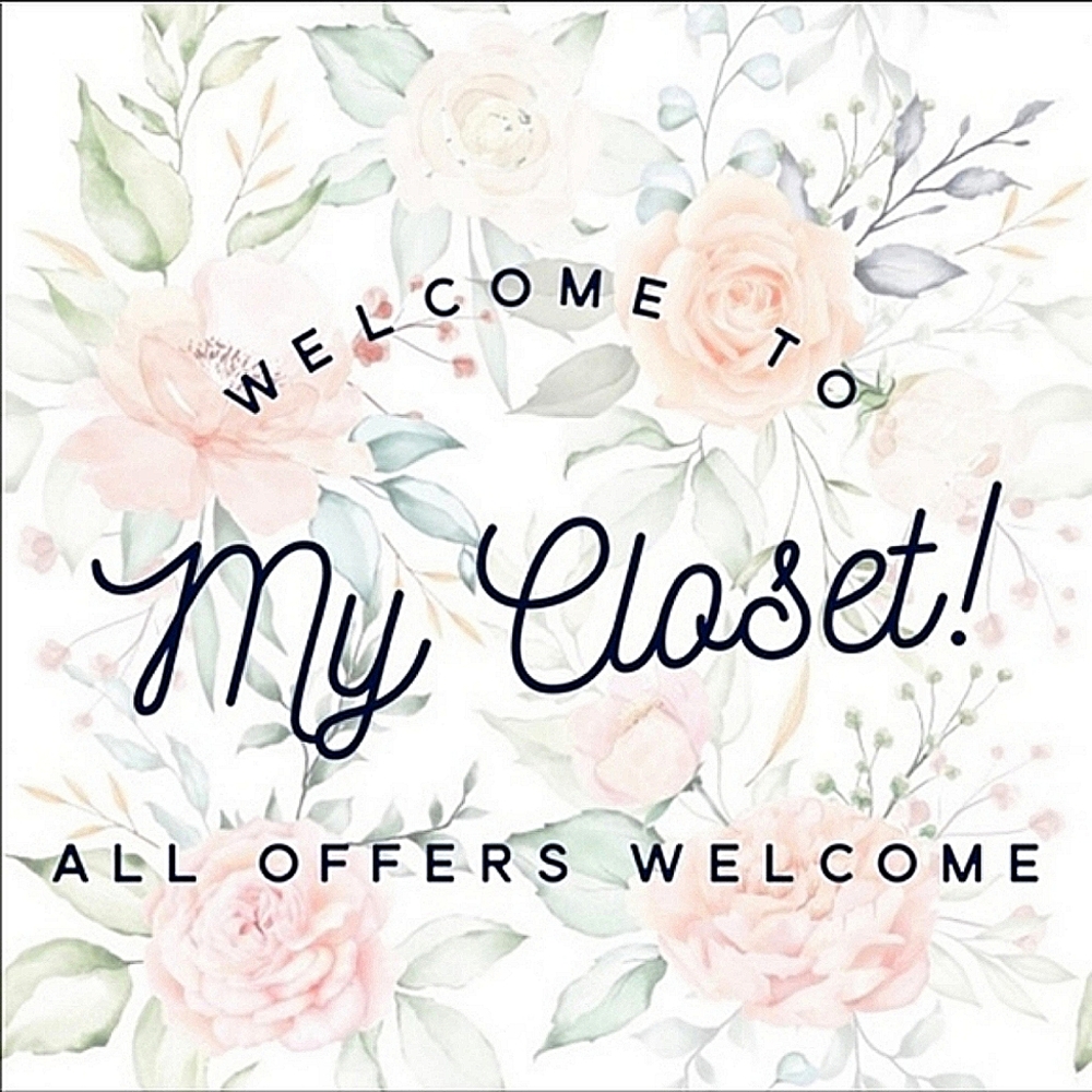 Welcome to my closet 🥰